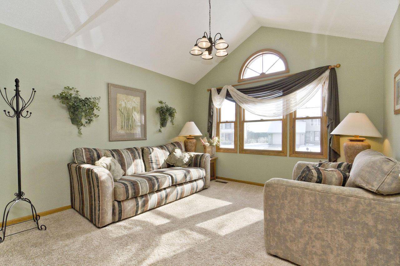 Columbus, OH 43235,8215 Markhaven Drive