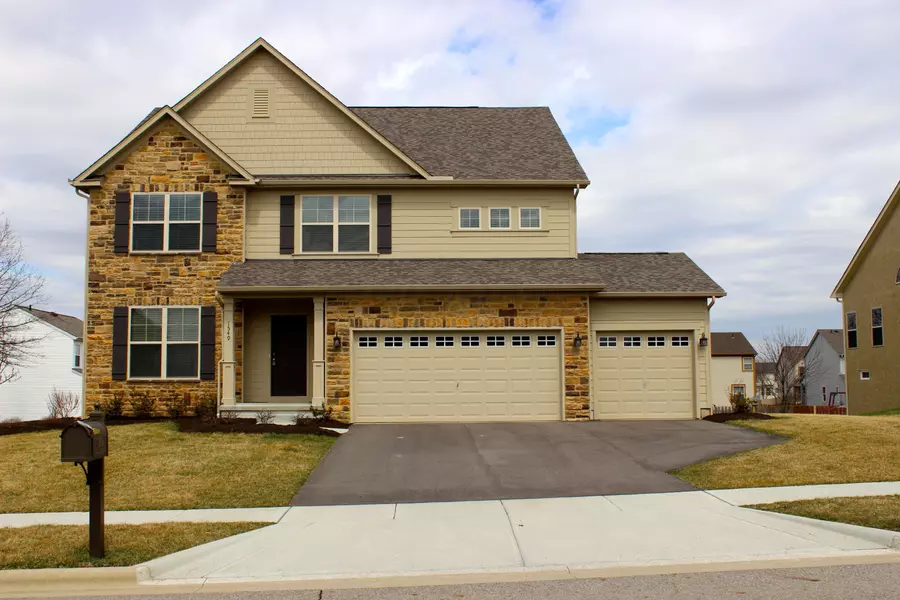 1549 Little Bear Loop, Lewis Center, OH 43035