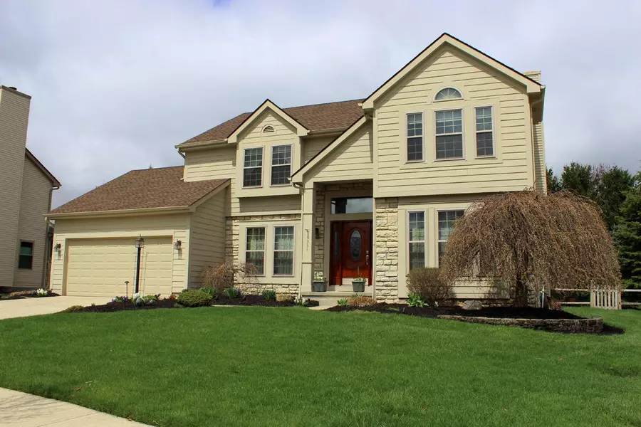 4334 HUNTWICKE Court, Hilliard, OH 43026