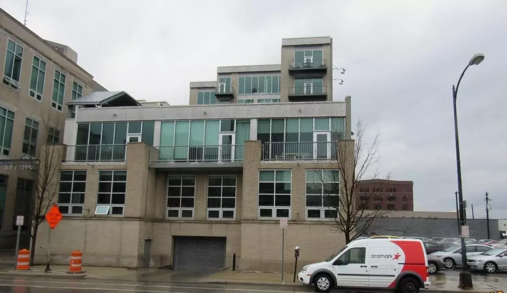 60 E Spring Street #412, Columbus, OH 43215