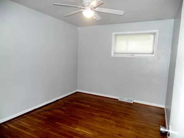 Heath, OH 43056,894 Wayne Drive