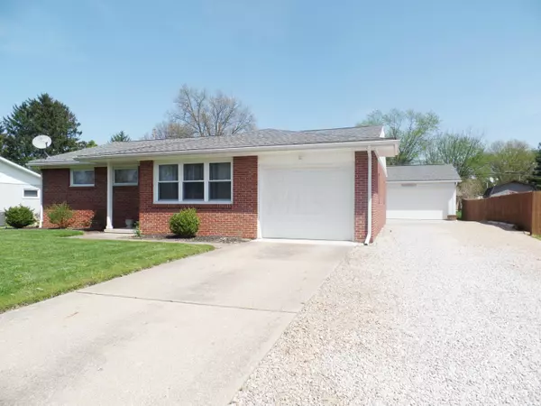 894 Wayne Drive, Heath, OH 43056