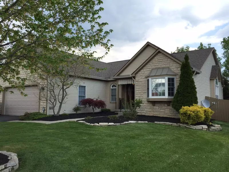 8726 Sedona Drive, Lewis Center, OH 43035