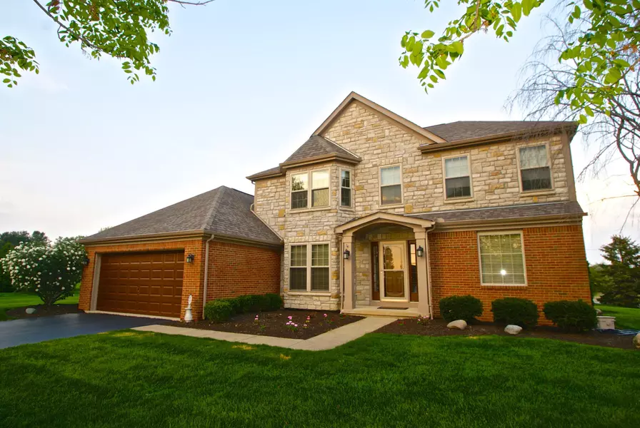 5821 Crystal Court, Westerville, OH 43082