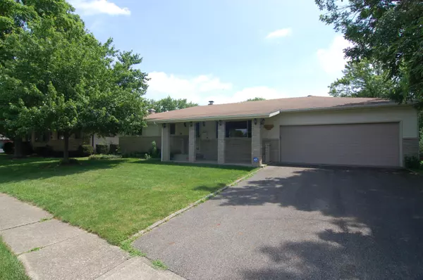 2592 Eugene Avenue, Grove City, OH 43123