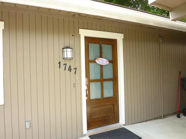 Heath, OH 43056,1747 EVERGREEN Court