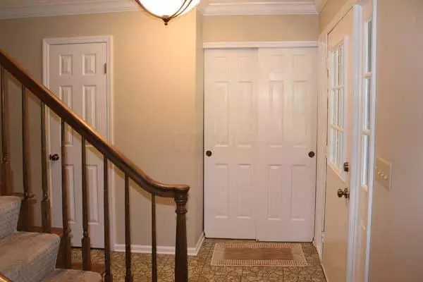 Columbus, OH 43235,1360 Briarmeadow Drive