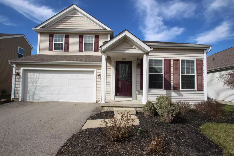 4569 Grand Strand Drive, Grove City, OH 43123