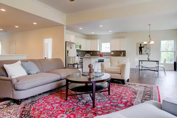 Columbus, OH 43235,1394 CUTTER Court