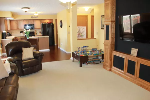 Plain City, OH 43064,1016 Weather Vane Way