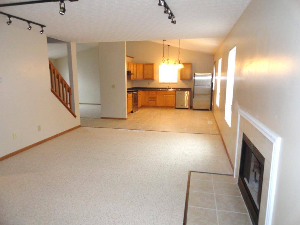 Columbus, OH 43232,3148 Retriever Road