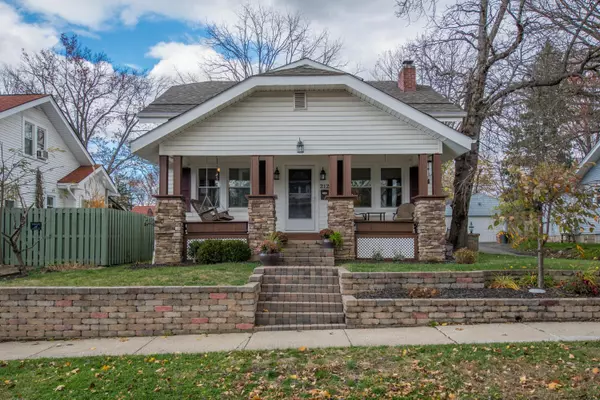 212 E Longview Avenue, Columbus, OH 43202