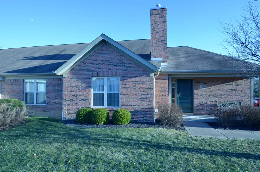 3027 Laurel Wind Boulevard, Lewis Center, OH 43035