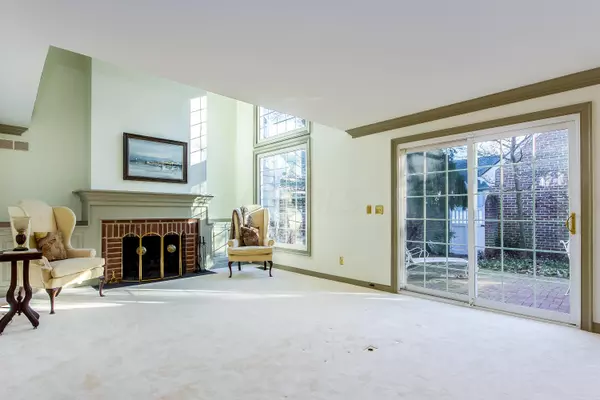 Upper Arlington, OH 43220,2231 Atlee Court