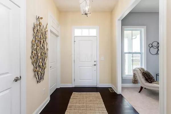 Plain City, OH 43064,8022 CLIFFROSE Court