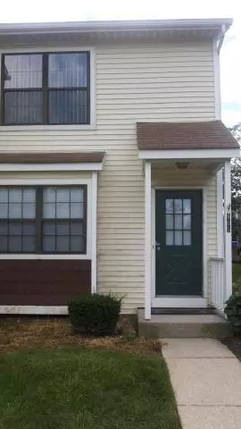 Worthington, OH 43085,905 Soramill Lane #8F