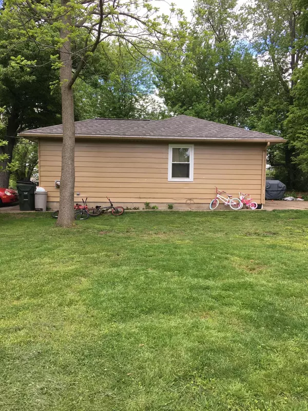 Thornville, OH 43076,30 Park Drive