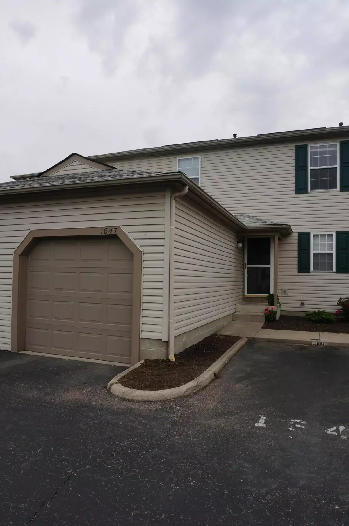 Hilliard, OH 43026,1647 Bennigan Drive #174C