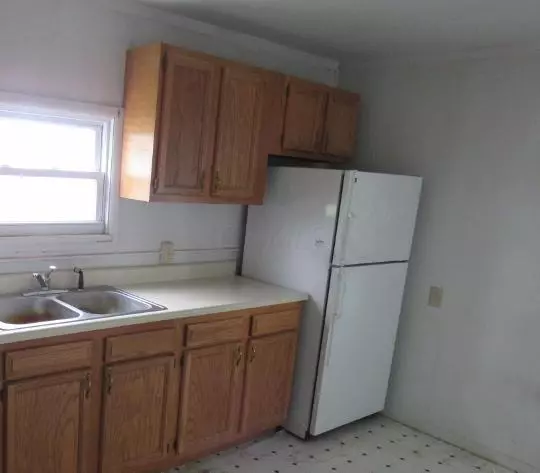 London, OH 43140,29 1st Street