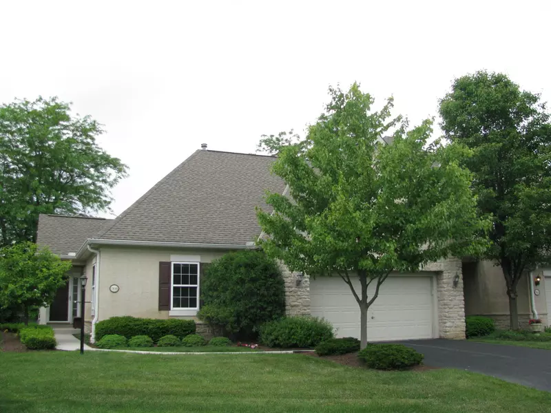 7430 Deer Valley Crossing, Powell, OH 43065