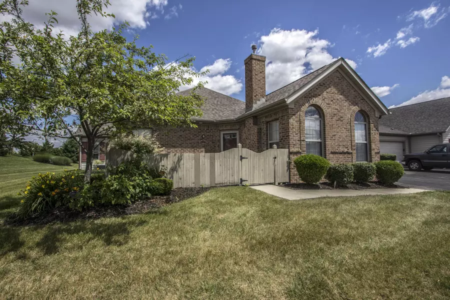 2464 Buckeye Grove Boulevard, Grove City, OH 43123