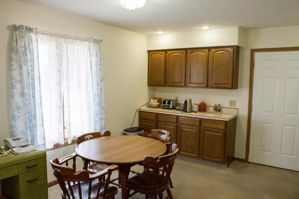 London, OH 43140,344 Bishop Drive