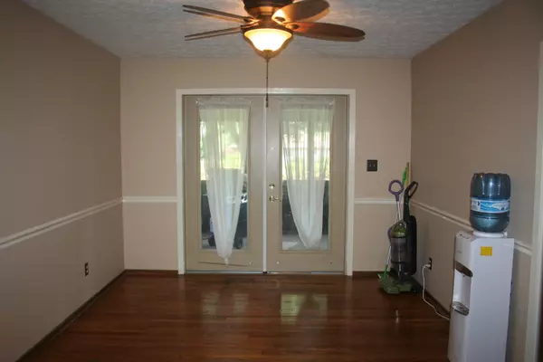 Plain City, OH 43064,10186 HYLAND CROY Road