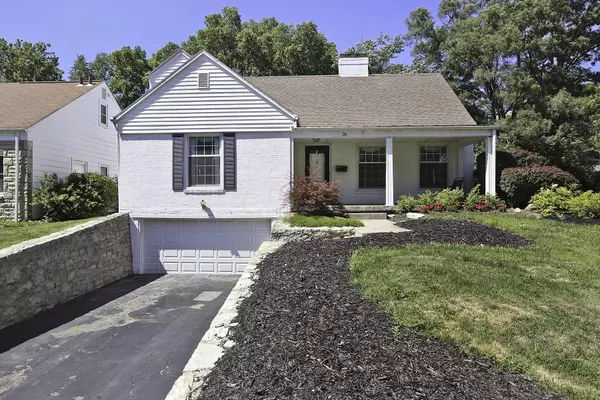 36 W RIVERGLEN Drive, Worthington, OH 43085