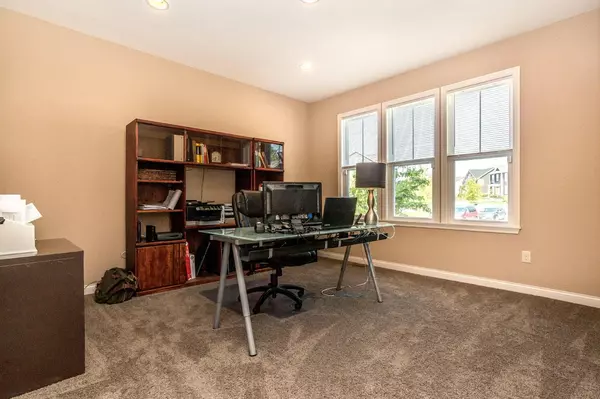 Plain City, OH 43064,9732 Persimmon Place