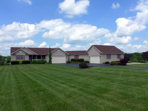 1224 Lundys Lane, Newark, OH 43055