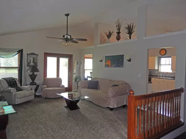 London, OH 43140,1884 Shoshone Drive