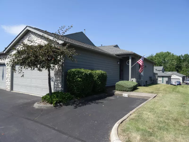 5613 Blendonridge Drive #83E, Columbus, OH 43230