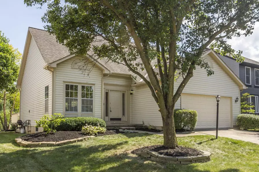 4891 HAWKSTONE Road, Hilliard, OH 43026