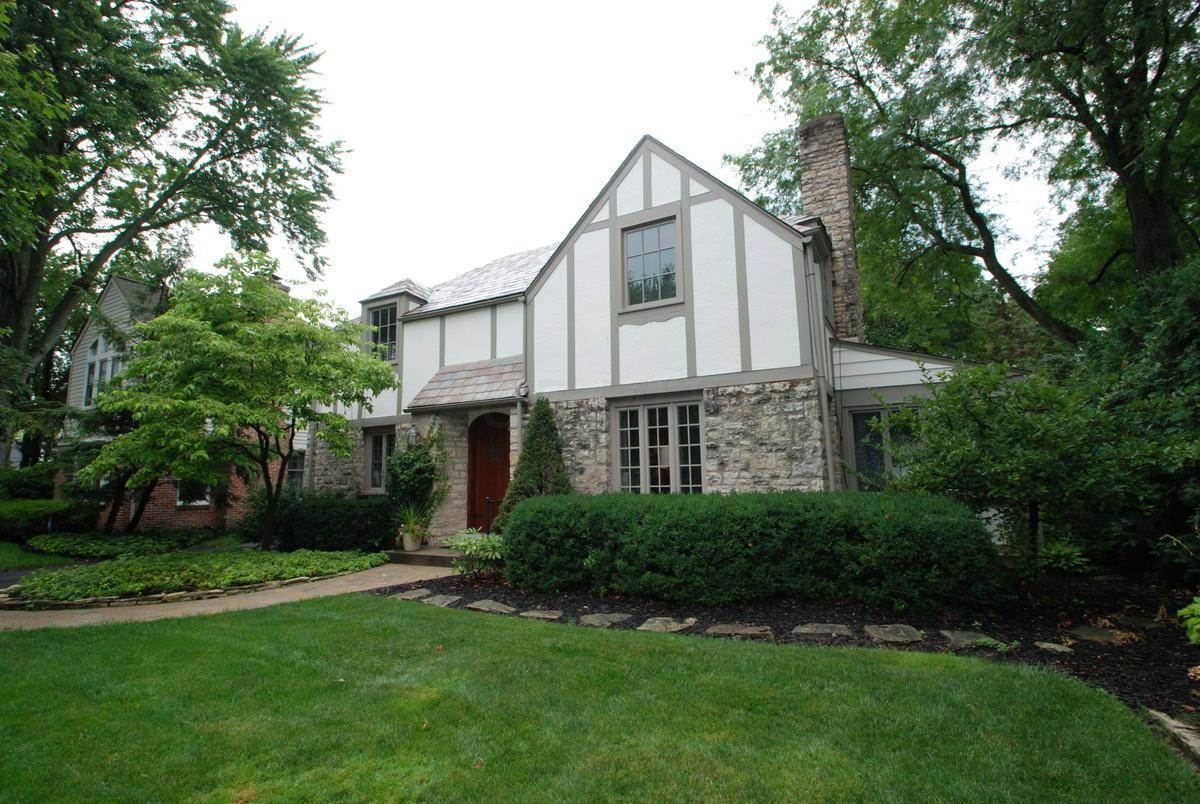 2354 ABINGTON Road, Upper Arlington, OH 43221
