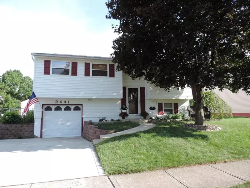 2441 Blue Rock Boulevard, Grove City, OH 43123