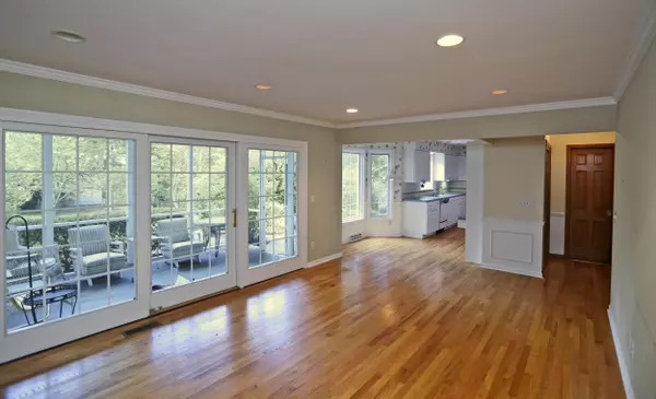 Worthington, OH 43085,395 RILEY Avenue