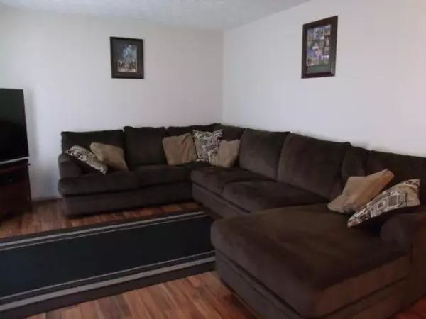 London, OH 43140,211 US Highway 42