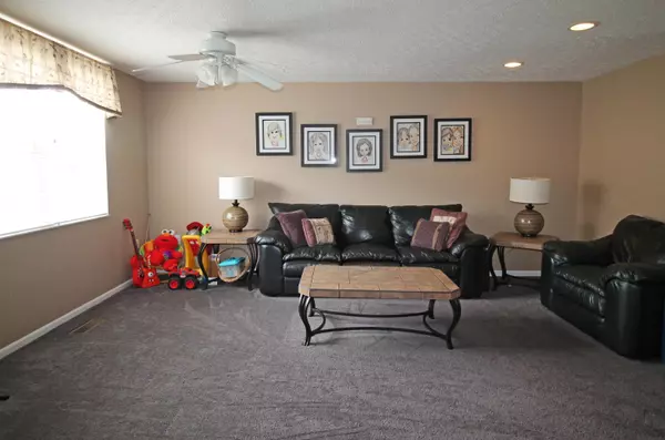 Blacklick, OH 43004,321 Douglasfir Drive