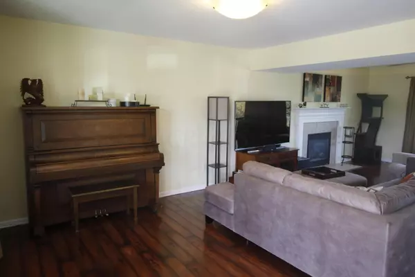 Groveport, OH 43125,460 Voyager Drive