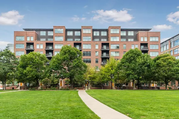 250 Daniel Burnham Square #405, Columbus, OH 43215