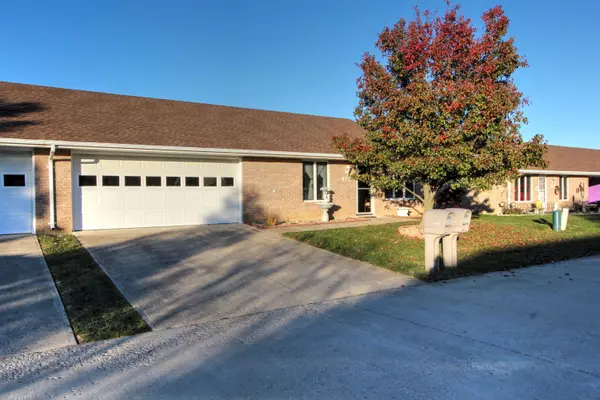 475 SAMANTHA Circle, London, OH 43140