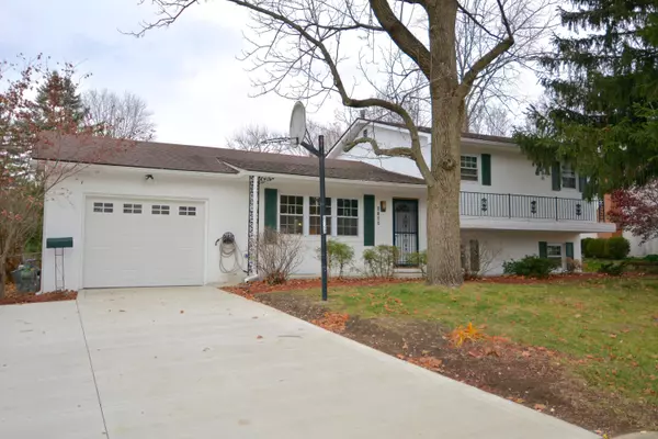 6748 Schreiner Street, Worthington, OH 43085