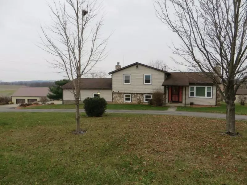 4100 Logan Thornville Road, Rushville, OH 43150