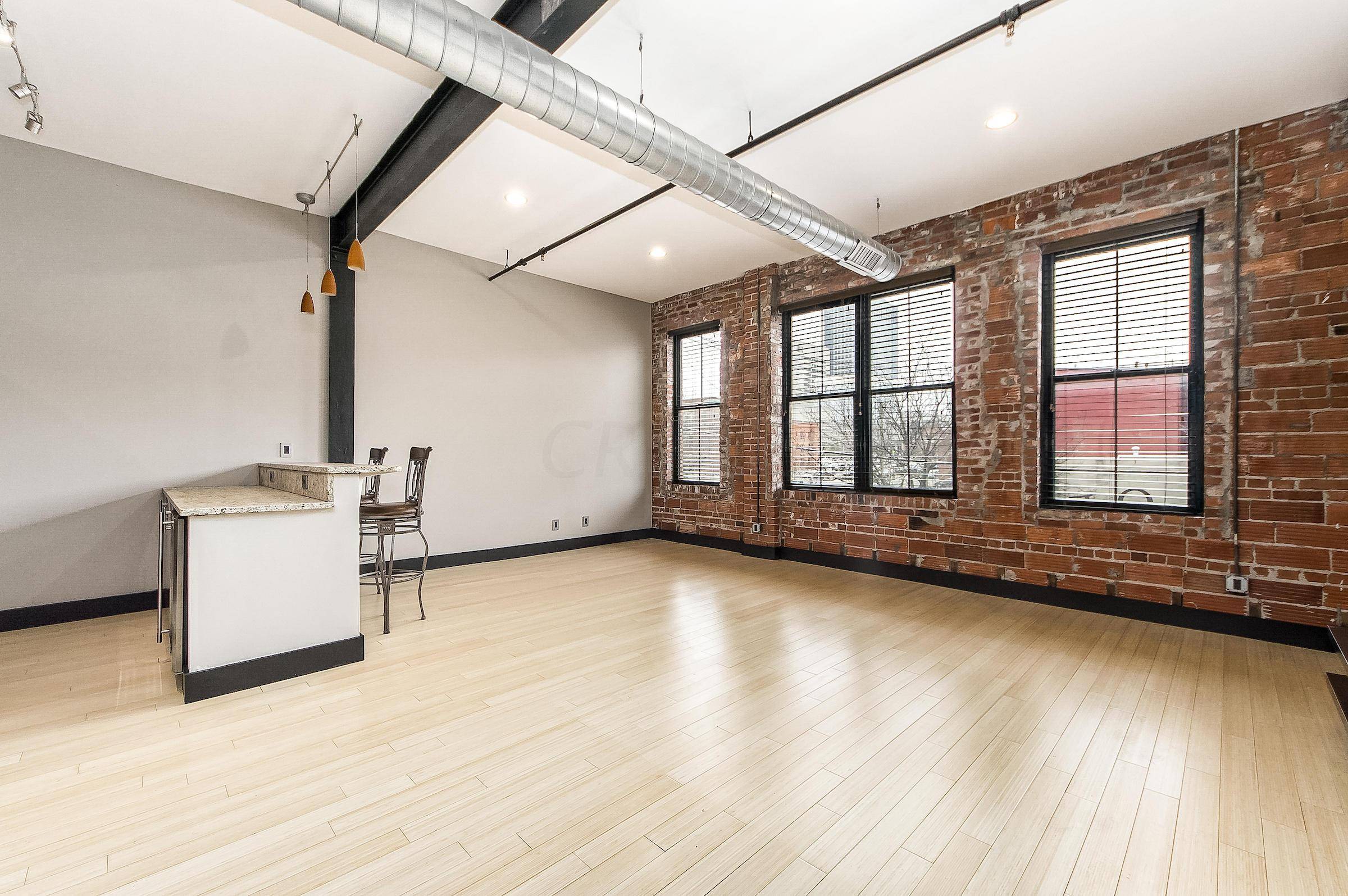 Columbus, OH 43215,139 E Main Street #205