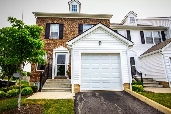 7436 Cayman Lane, Worthington, OH 43085