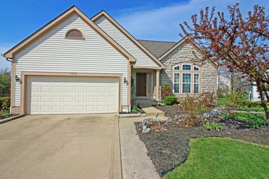 1676 Pinecone Court, Lewis Center, OH 43035