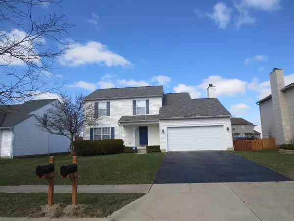 413 Lockmead Drive, Pataskala, OH 43062