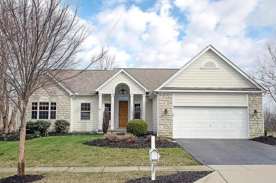 7447 Williamson Lane, Canal Winchester, OH 43110