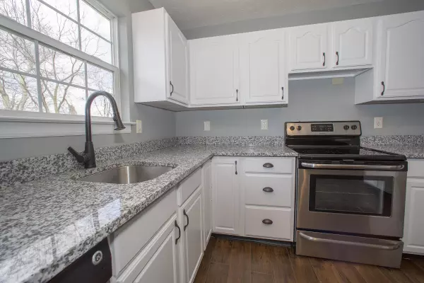 South Bloomfield, OH 43103,5034 Lee Road