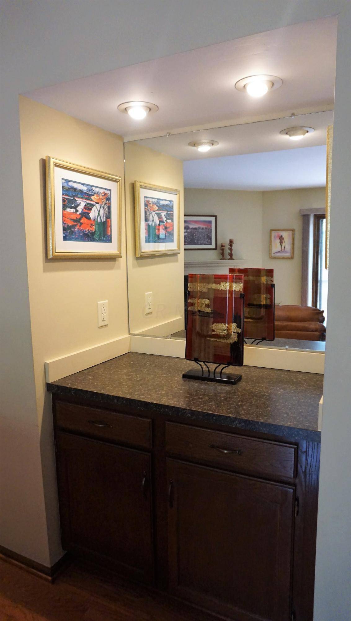 Columbus, OH 43220,3153 Rivermill Drive #14